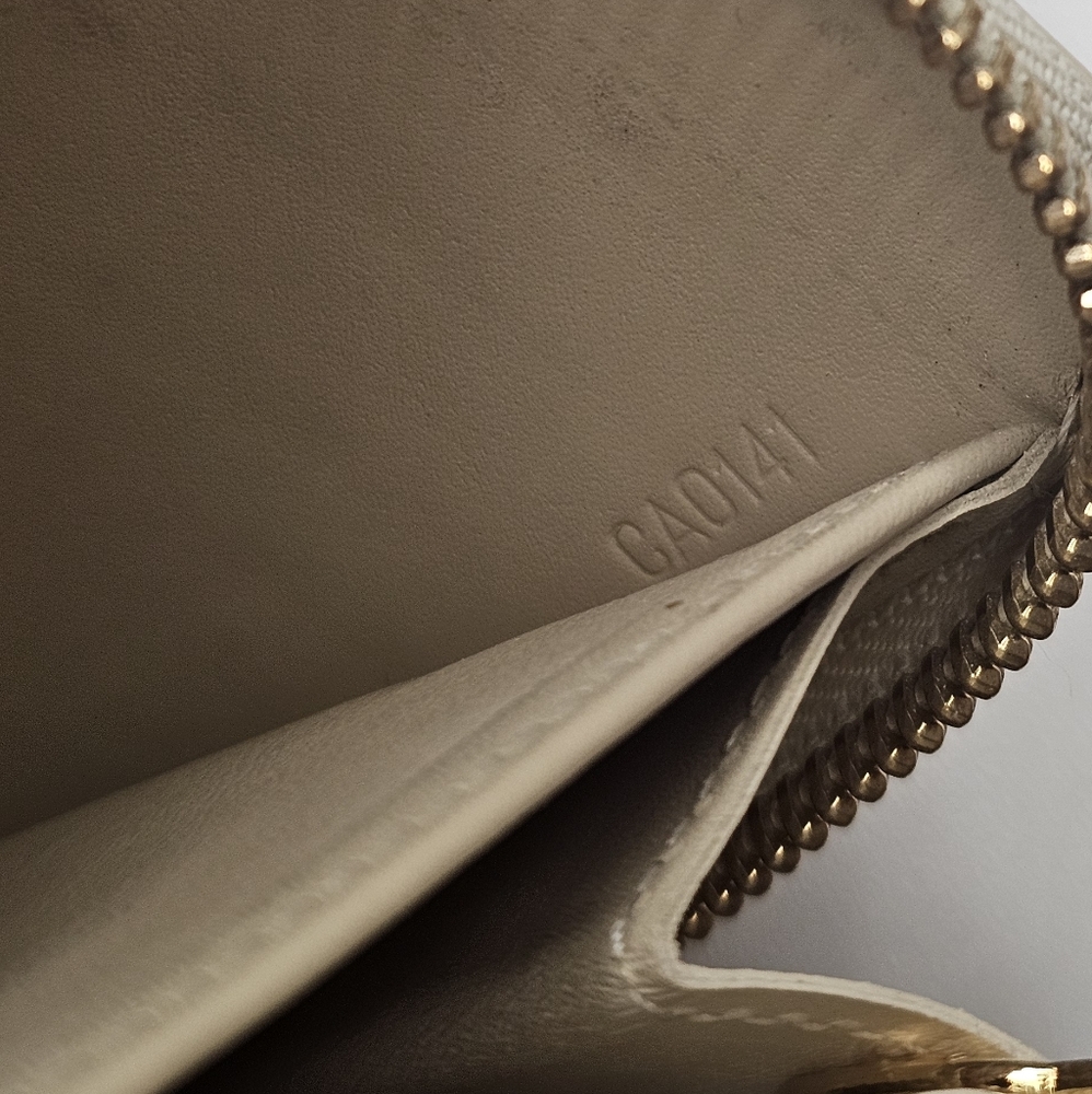 Louis Vuitton Ltd Edition Monogram Vernis Cheetah Print Zippy Wallet! - Picture 15 of 16